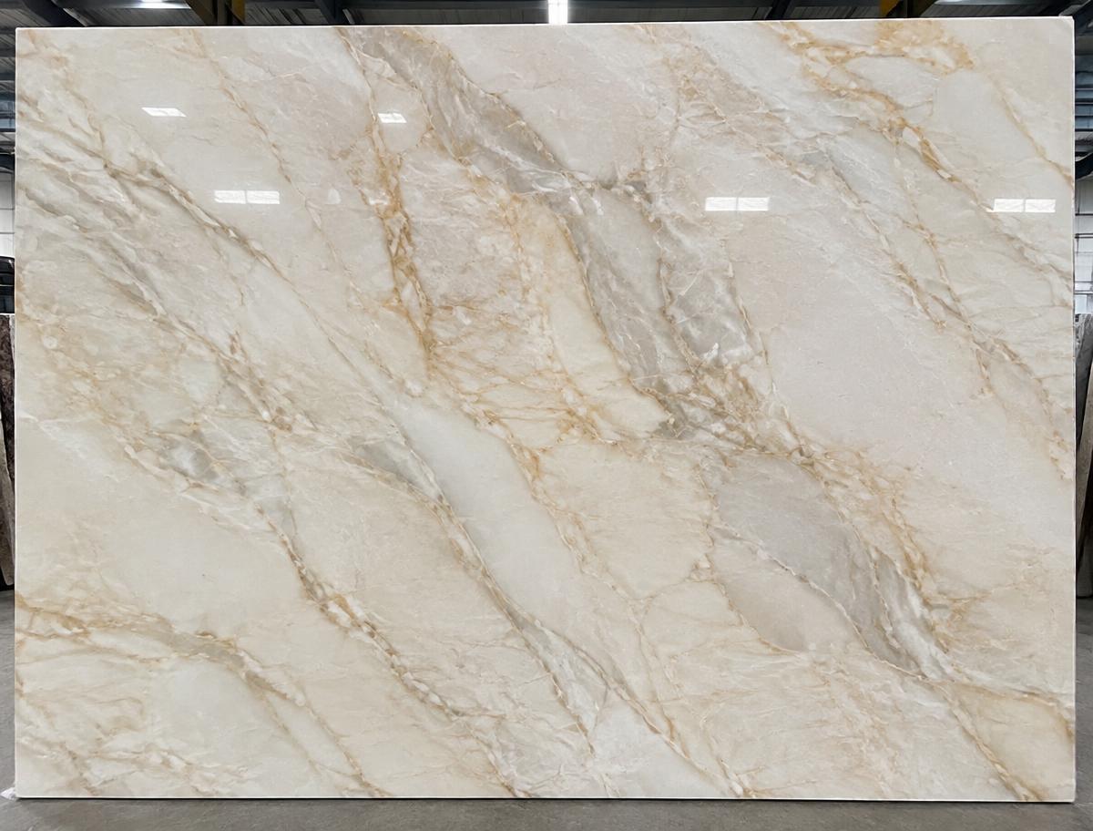 Quartzite slab surface texture